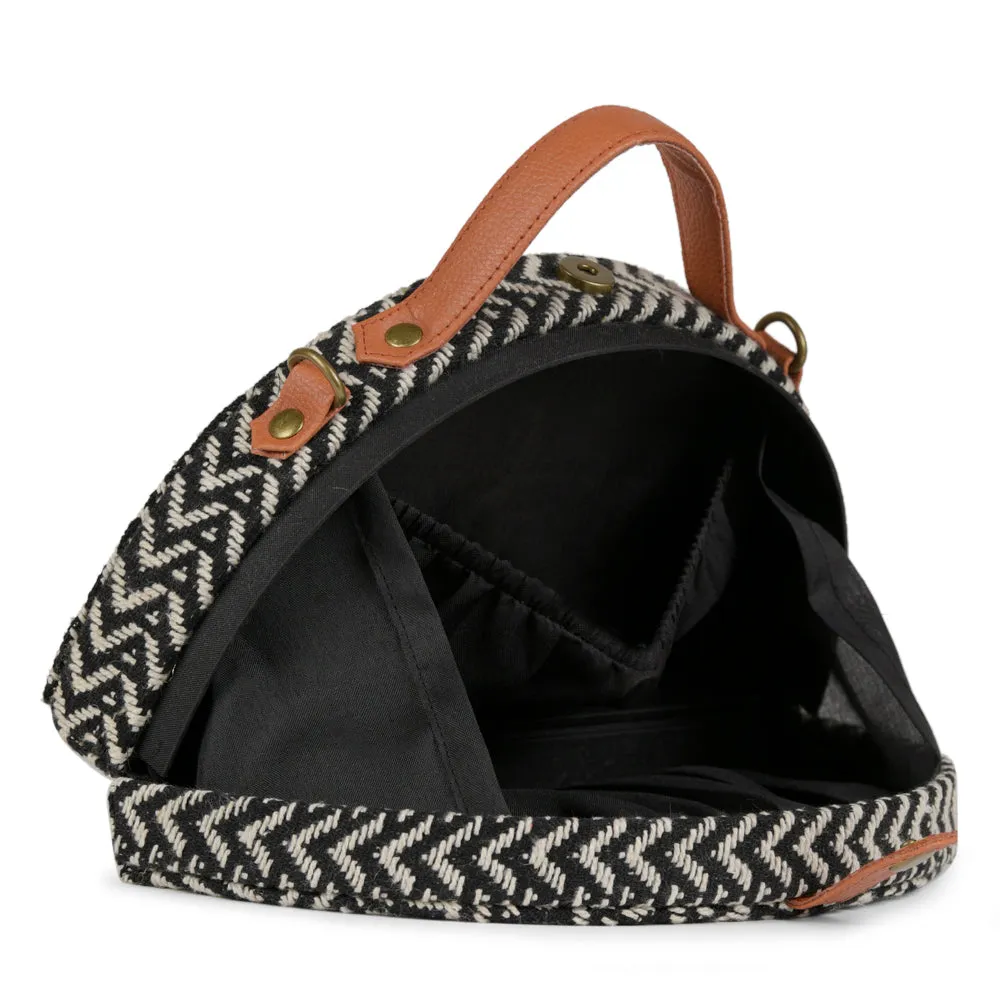 Black and White semi circle clutch Bag for ladies