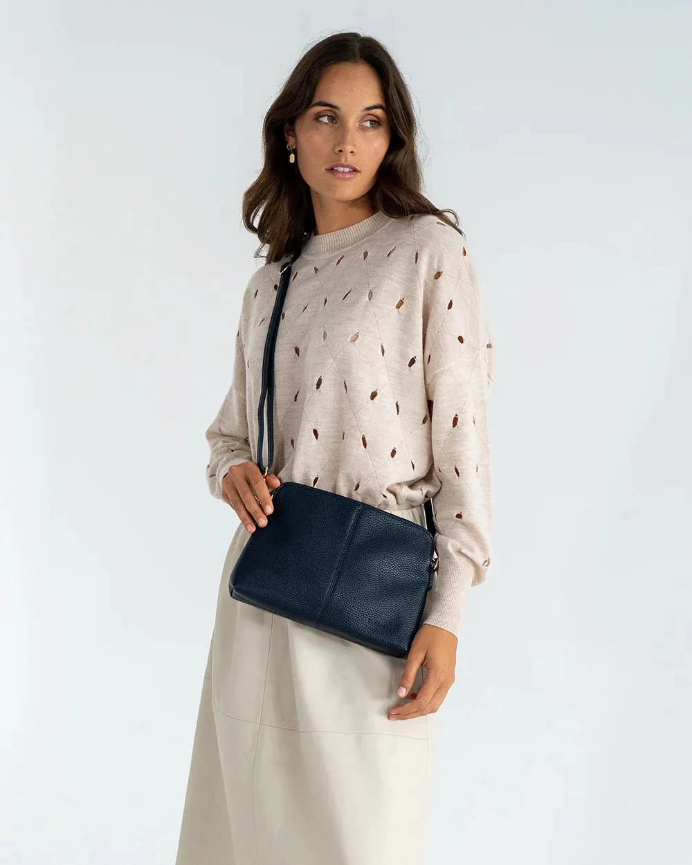 Elms King 'Burbank Crossbody Large' - Navy