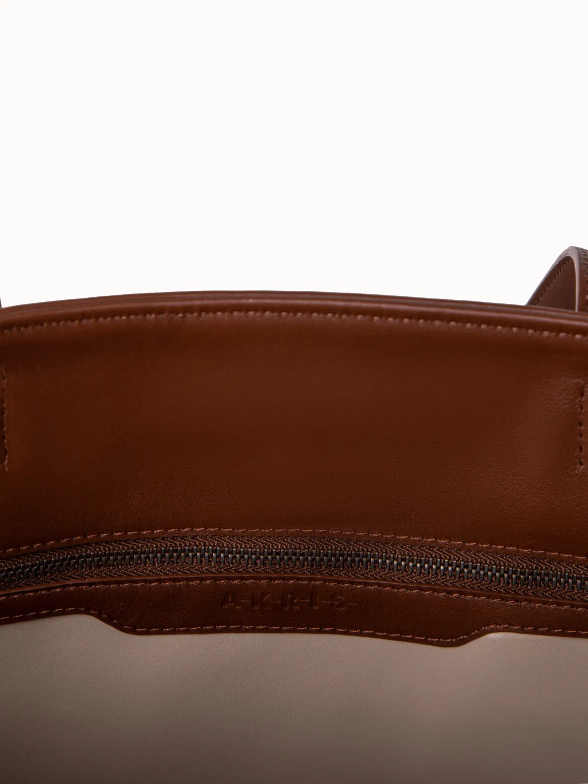 Medium Ai Schultertasche aus Rosshaar