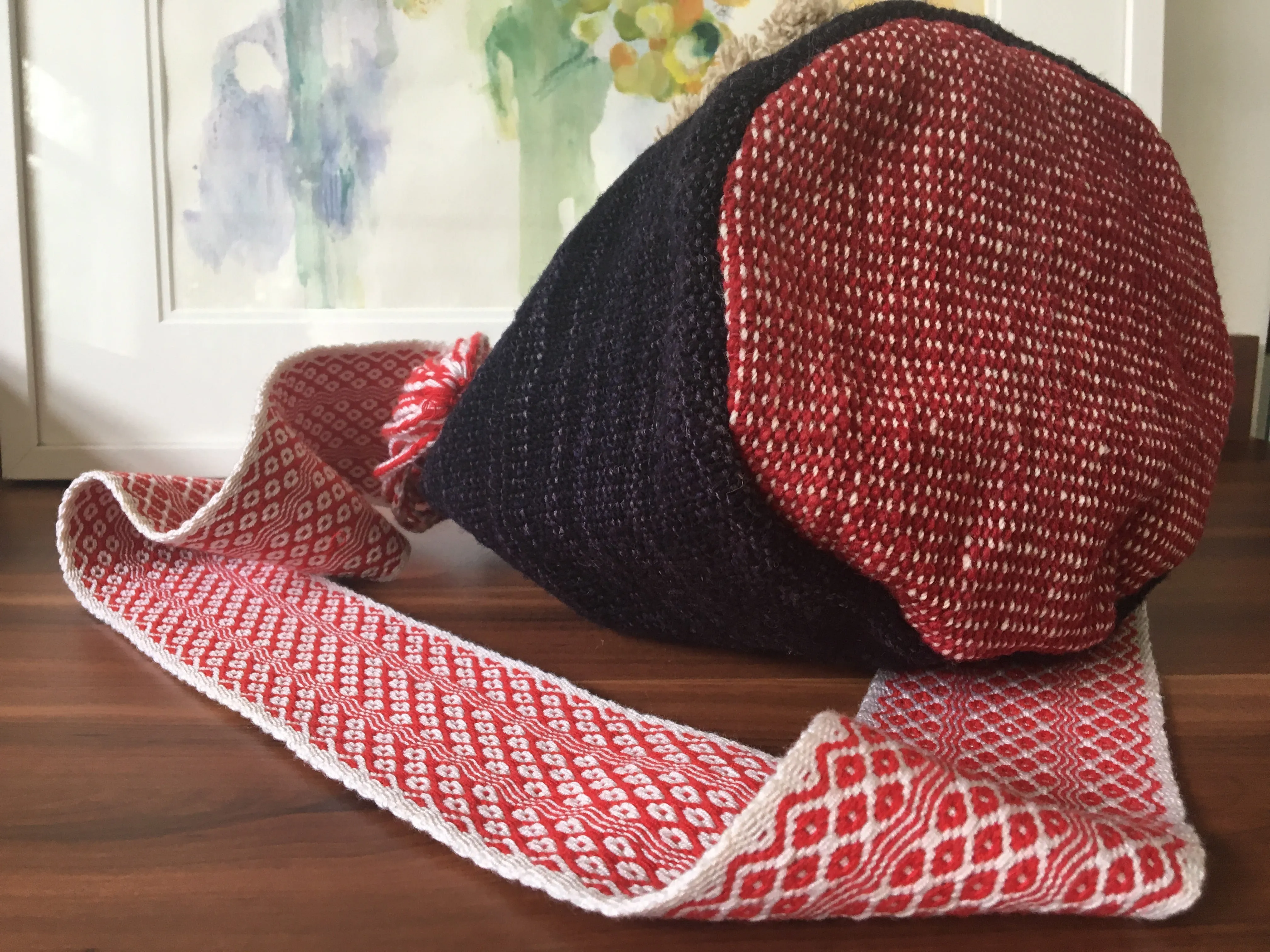 Nola Cinturon Bucket in Navy